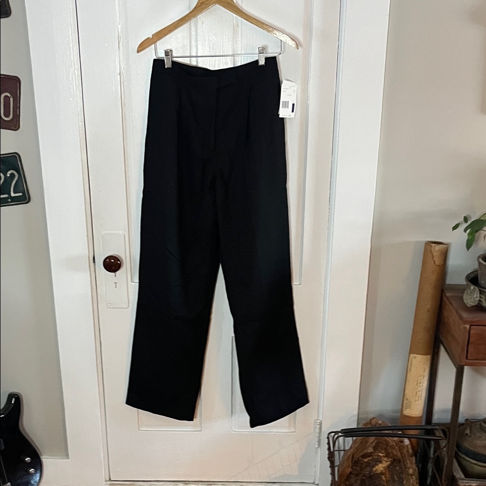 Liz Claiborne style lsmu4579 dress pants 100% wool size 10
